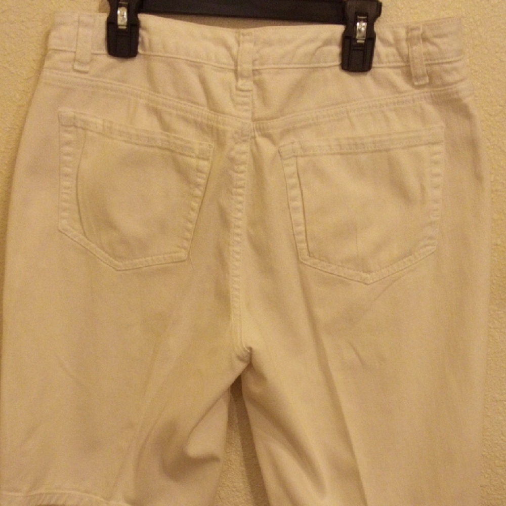 Jones New York White Jean Shorts for Men - Picture 4 of 7